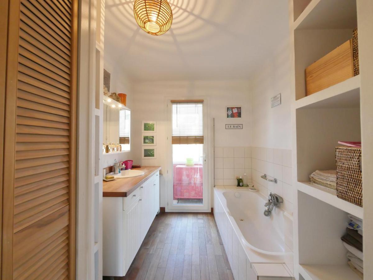 Chambre Avec Vue Notre Dame De La Garde Acomodação com café da manhã Marselha Exterior foto