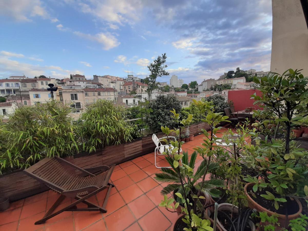 Chambre Avec Vue Notre Dame De La Garde Acomodação com café da manhã Marselha Exterior foto